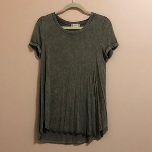 Long short-sleeved tee